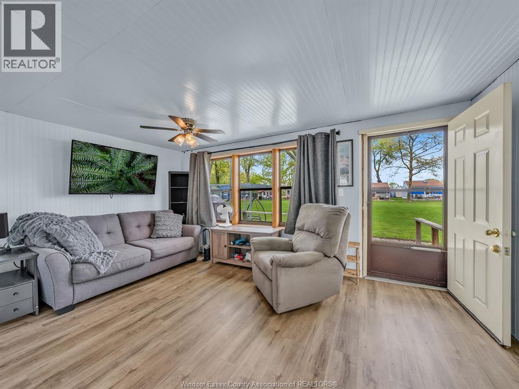 126 Pleasure Beach, Harrow, Ontario  N0R 1G0 - Photo 16 - 26015158