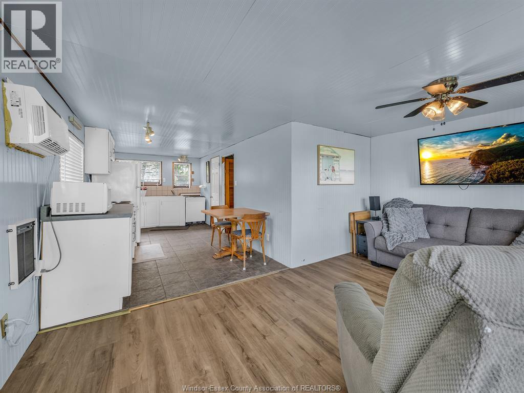 126 Pleasure Beach, Harrow, Ontario  N0R 1G0 - Photo 18 - 26015158