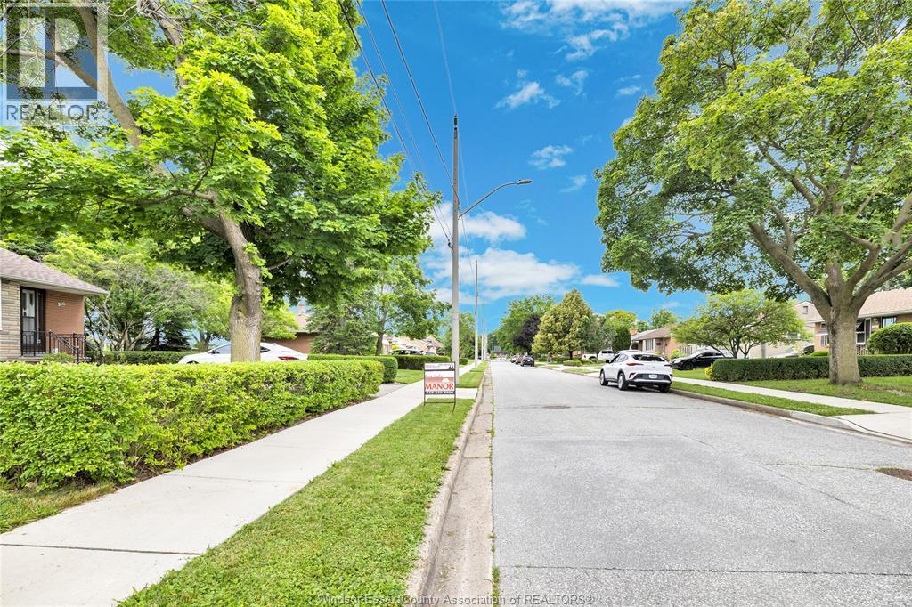 1158 Dot Avenue, Windsor, Ontario  N9C 3J1 - Photo 9 - 26015266