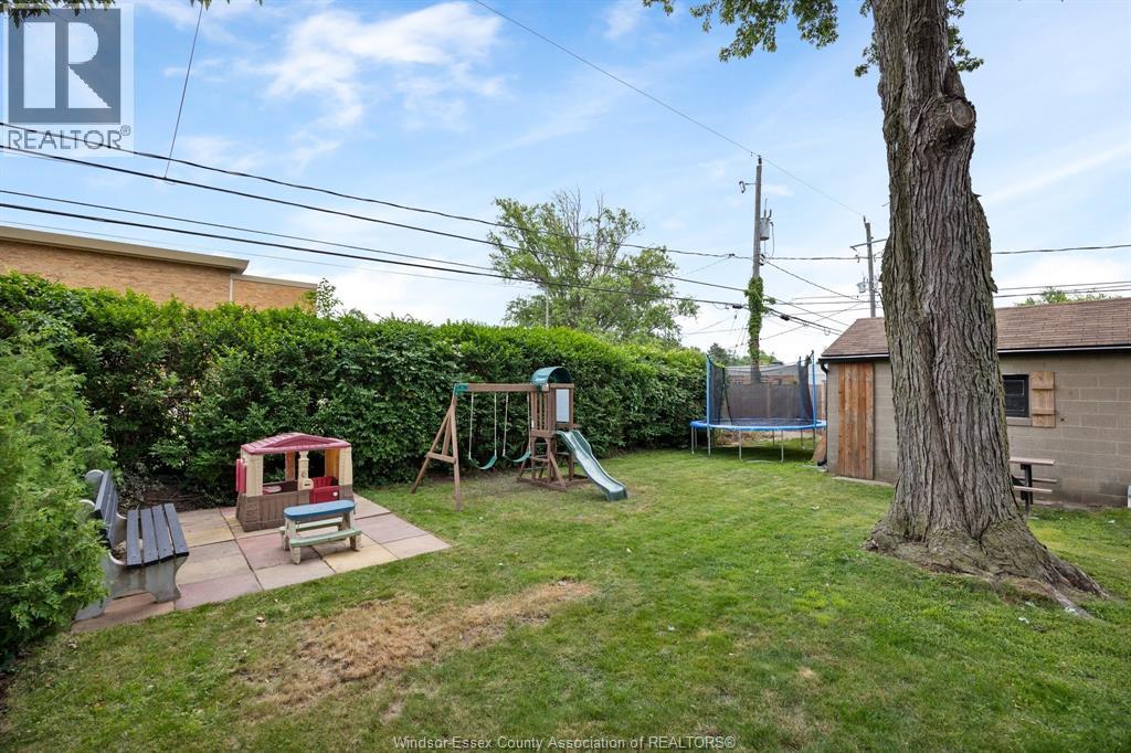 1600 St. Gabriel, Windsor, Ontario  N9E 1P1 - Photo 27 - 26015233