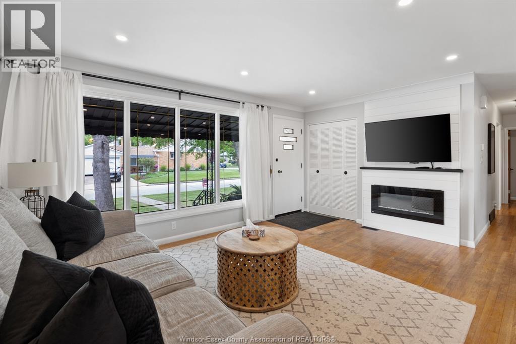 1600 St. Gabriel, Windsor, Ontario  N9E 1P1 - Photo 6 - 26015233