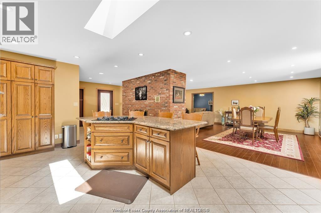 274 Irwin, Essex, Ontario  N8M 2T6 - Photo 16 - 26015309