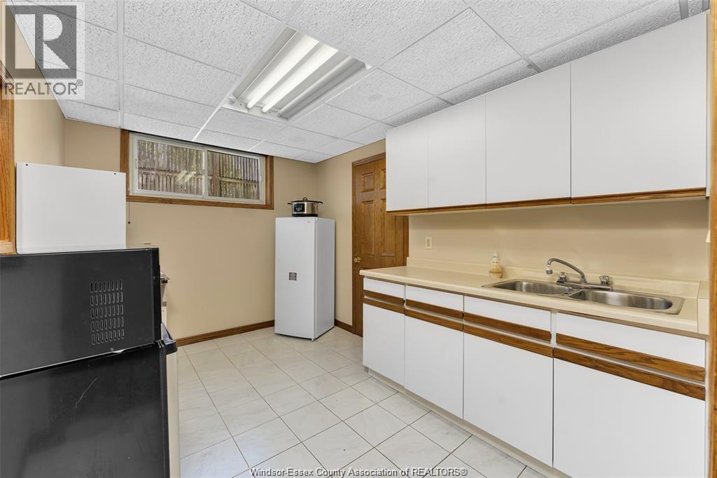 274 Irwin, Essex, Ontario  N8M 2T6 - Photo 33 - 26015309