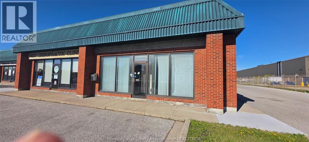 2825-2885 Lauzon Parkway Unit# 217, Windsor, Ontario  N8T 3H5 - Photo 1 - 26015331