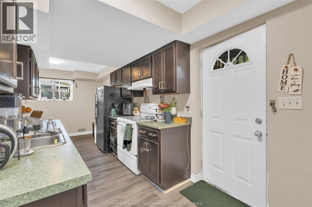 4851 Matchett Unit# 2, Windsor, Ontario  N9C 2A7 - Photo 13 - 26015323