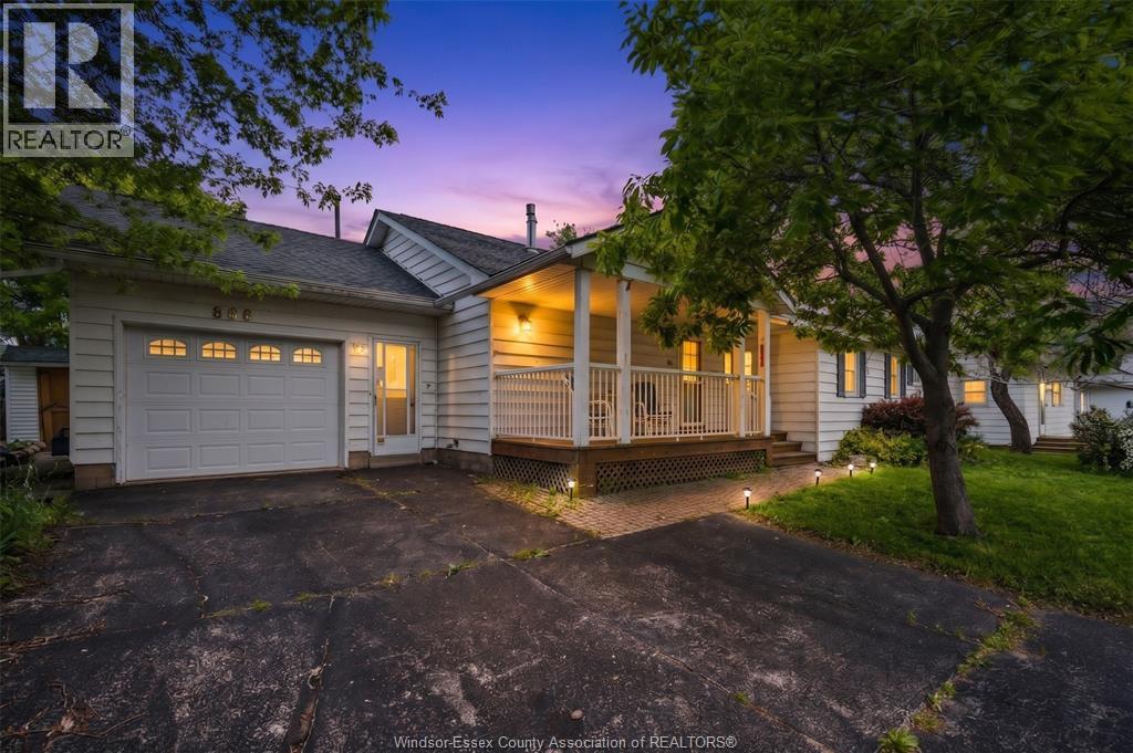 866 Point Pelee Drive, Leamington, Ontario  N8H 3V4 - Photo 1 - 26015344
