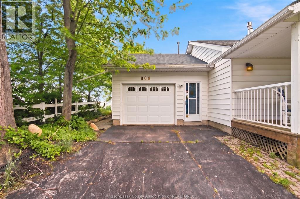 866 Point Pelee Drive, Leamington, Ontario  N8H 3V4 - Photo 7 - 26015344