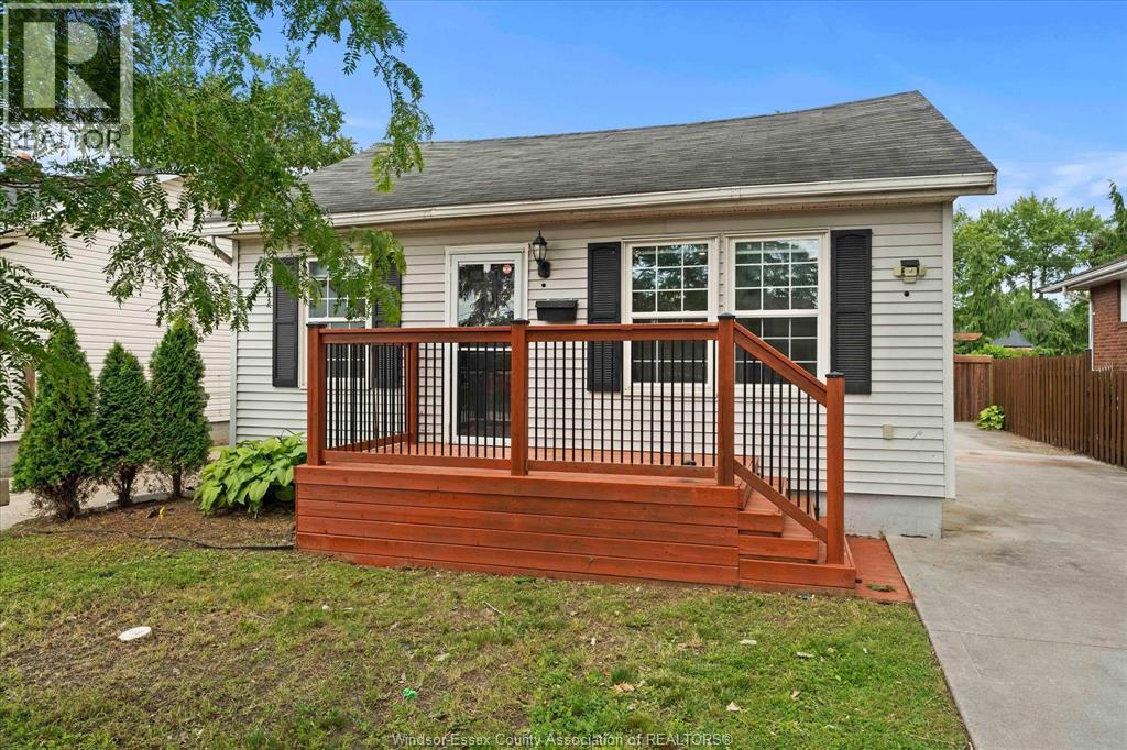 1330 Central Avenue, Windsor, Ontario  N8Y 3V4 - Photo 3 - 26015317