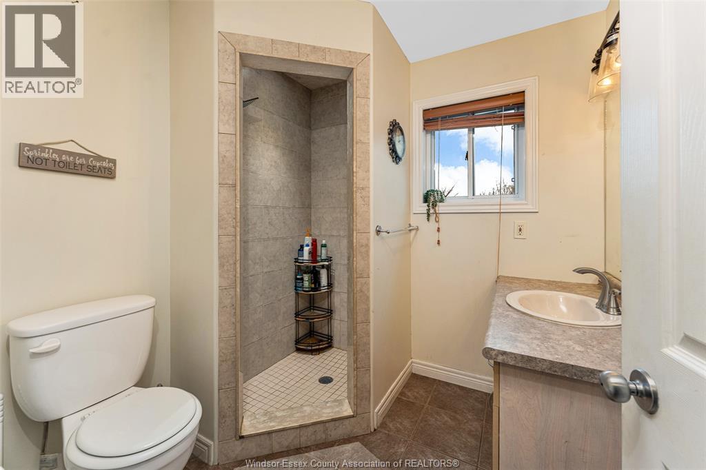 11460 Timber Bay Crescent, Windsor, Ontario  N8R 2K9 - Photo 21 - 26015375