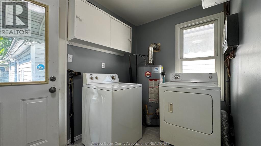 377 Chappell, Windsor, Ontario  N9C 3C6 - Photo 16 - 26015350