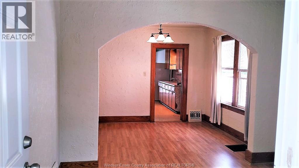 751 Randolph, Windsor, Ontario  N9B 2T7 - Photo 4 - 26015327