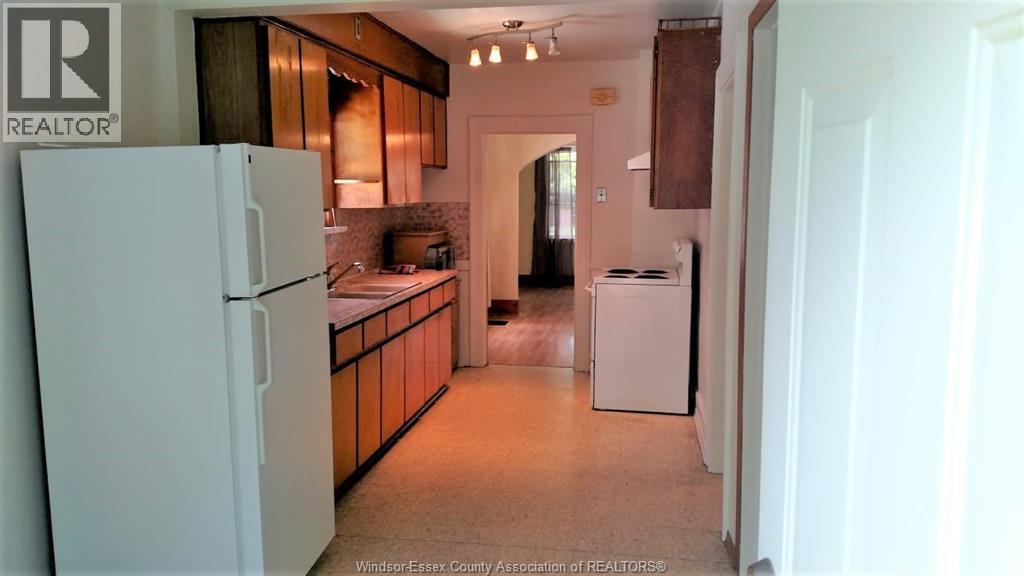 751 Randolph, Windsor, Ontario  N9B 2T7 - Photo 5 - 26015327
