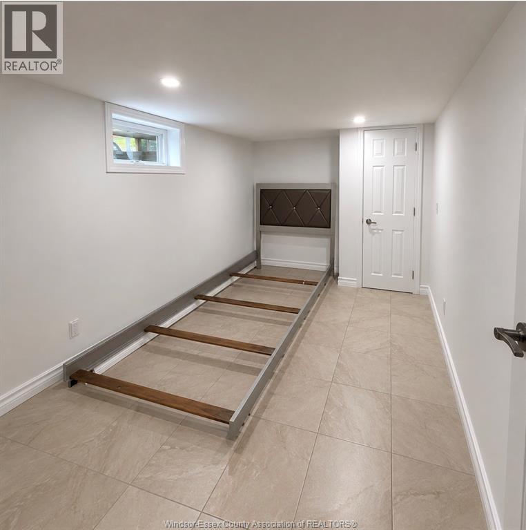 3740 Dominion, Windsor, Ontario  N9E 2P3 - Photo 16 - 26015385