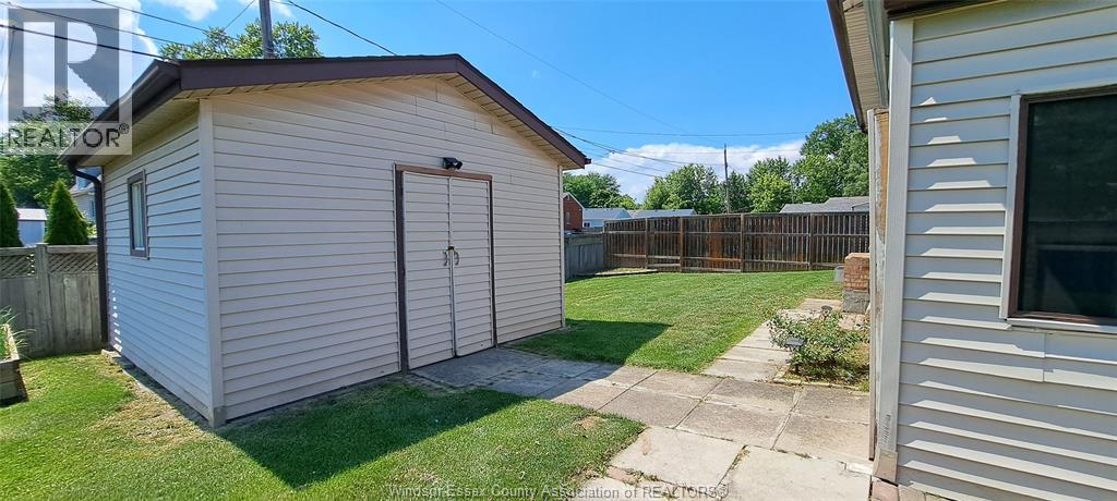 1635 Courtland Crescent, Windsor, Ontario  N8T 3K5 - Photo 23 - 26015420