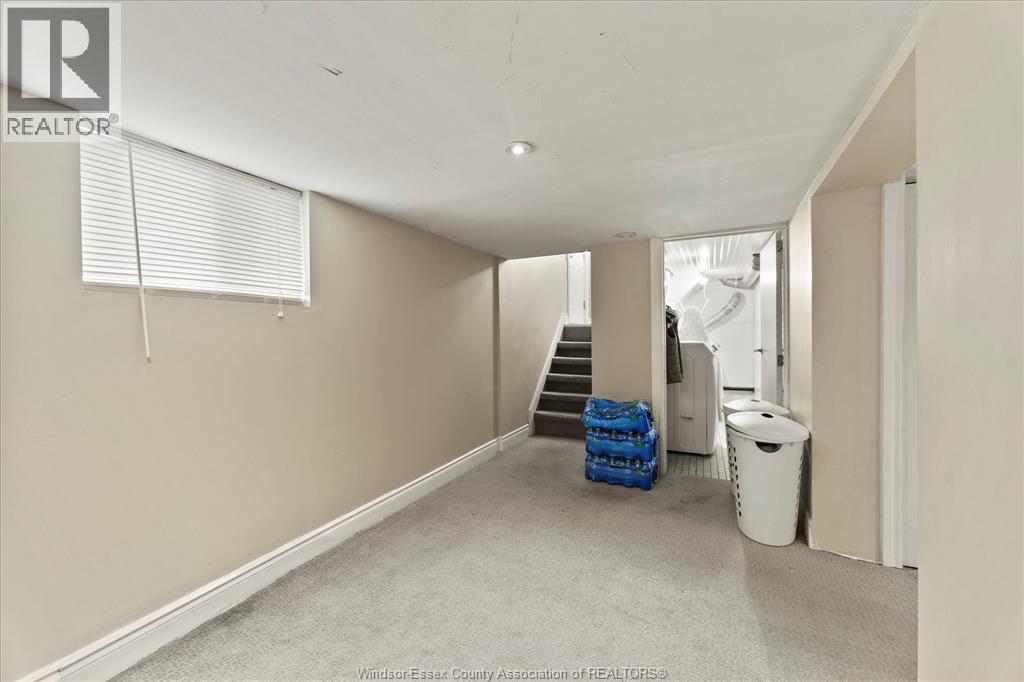 2563 Meldrum, Windsor, Ontario  N8W 4E9 - Photo 24 - 26015441