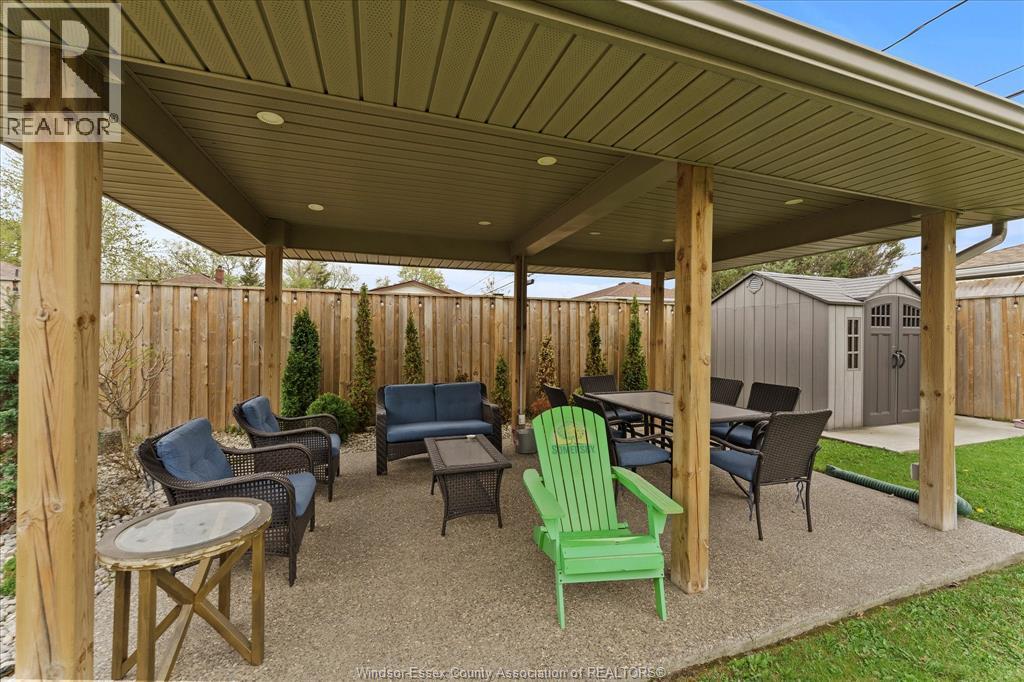 2563 Meldrum, Windsor, Ontario  N8W 4E9 - Photo 33 - 26015441