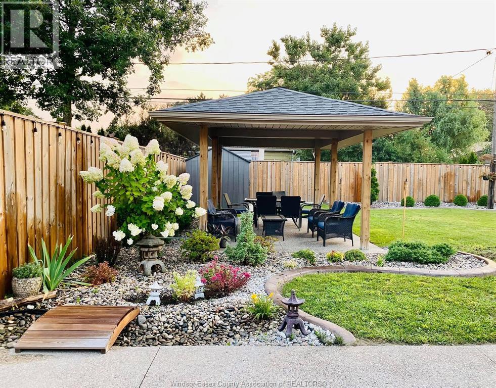 2563 Meldrum, Windsor, Ontario  N8W 4E9 - Photo 37 - 26015441