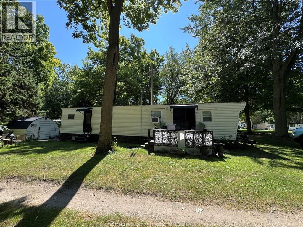445 County Road 50 East Unit# 4, Essex, Ontario  N0R 1G0 - Photo 1 - 26015422