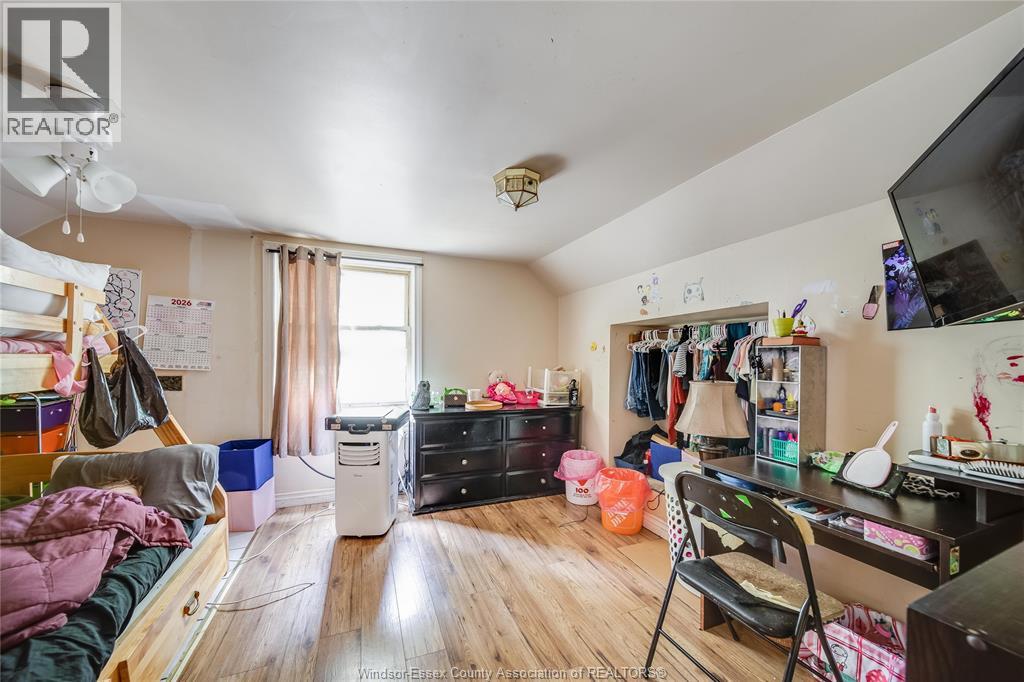 1066 Hickory, Windsor, Ontario  N8Y 3S1 - Photo 12 - 26015124