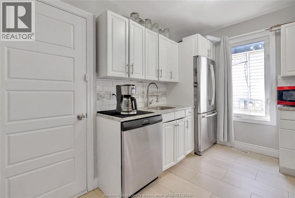 1396 Lillian Avenue, Windsor, Ontario  N8X 4A5 - Photo 9 - 26015447