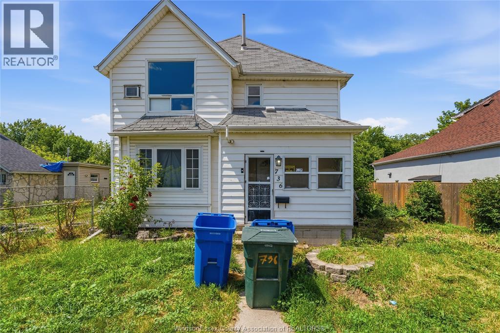 736 Brant Street, Windsor, Ontario  N9A 3E8 - Photo 1 - 26015246