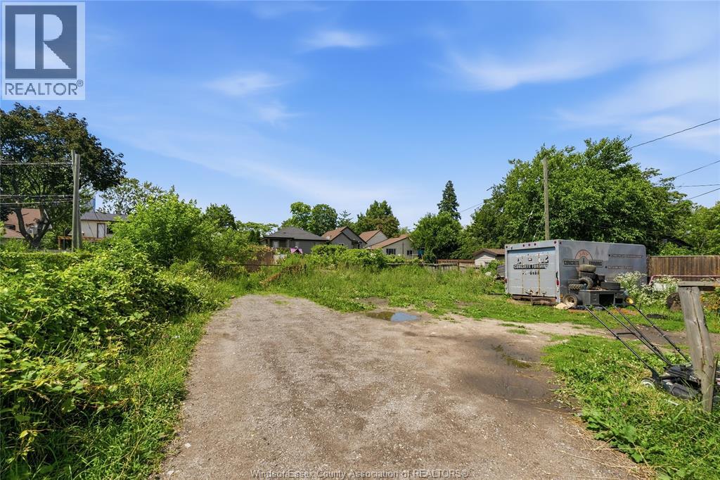 736 Brant Street, Windsor, Ontario  N9A 3E8 - Photo 6 - 26015246