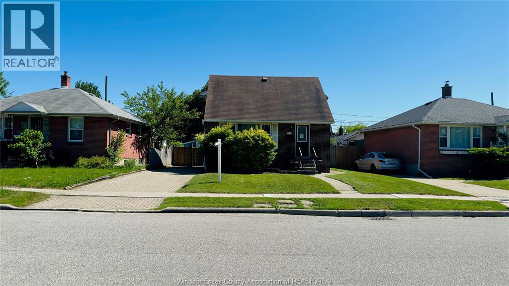 3519 Tecumseh Road West, Windsor, Ontario  N9C 2B6 - Photo 5 - 26015462