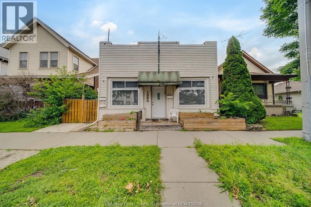1282 George Avenue, Windsor, Ontario  N8Y 2X6 - Photo 1 - 26015119