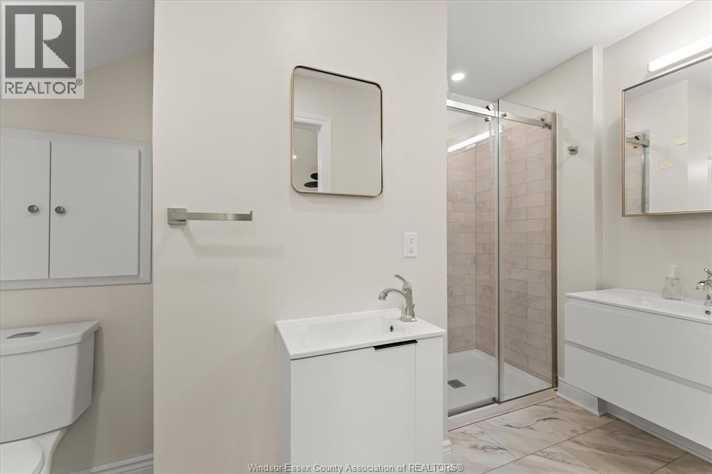 4531 Pleasant Place Unit# Main, Windsor, Ontario  N8Y 2E9 - Photo 11 - 26015484