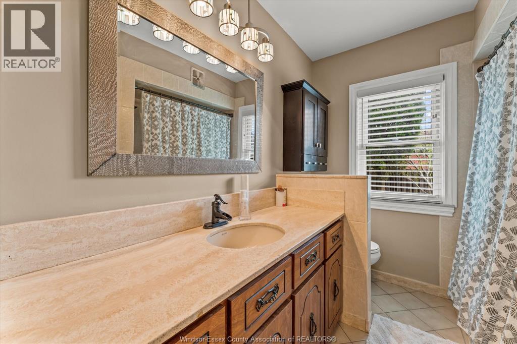 4531 Pleasant Place Unit# Main, Windsor, Ontario  N8Y 2E9 - Photo 6 - 26015484