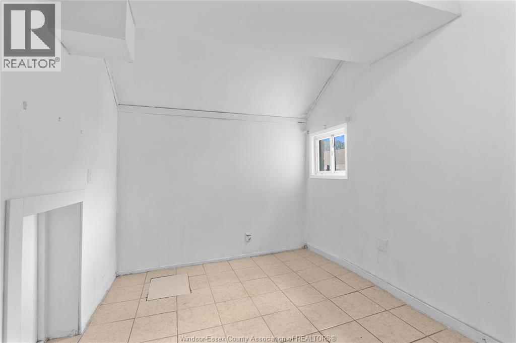 722 Brant Street, Windsor, Ontario  N9A 3E8 - Photo 15 - 26015234