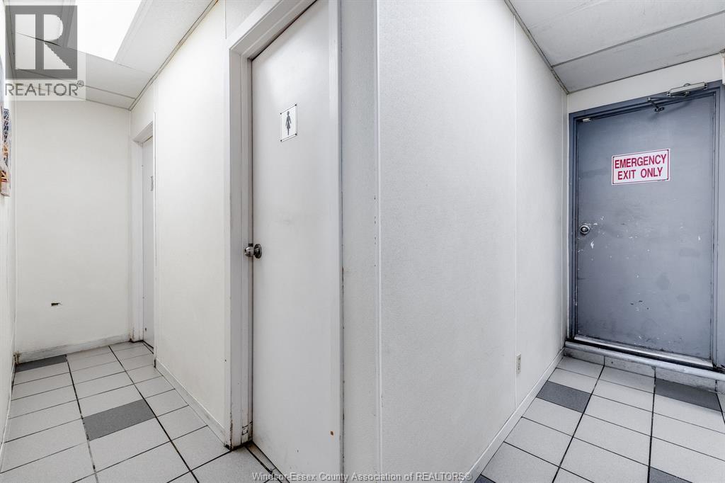 3163 Tecumseh Road East, Windsor, Ontario  N8W 1G9 - Photo 22 - 26015503