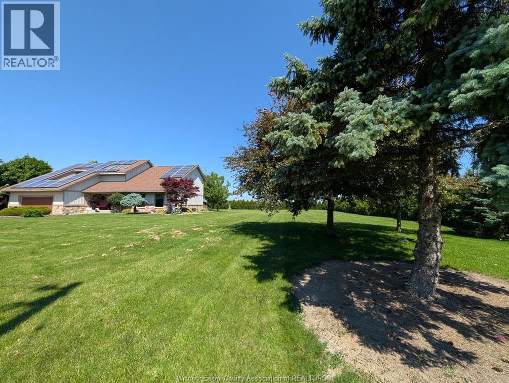 5975 Malden, Maidstone, Ontario  N0R 1K0 - Photo 2 - 26015497
