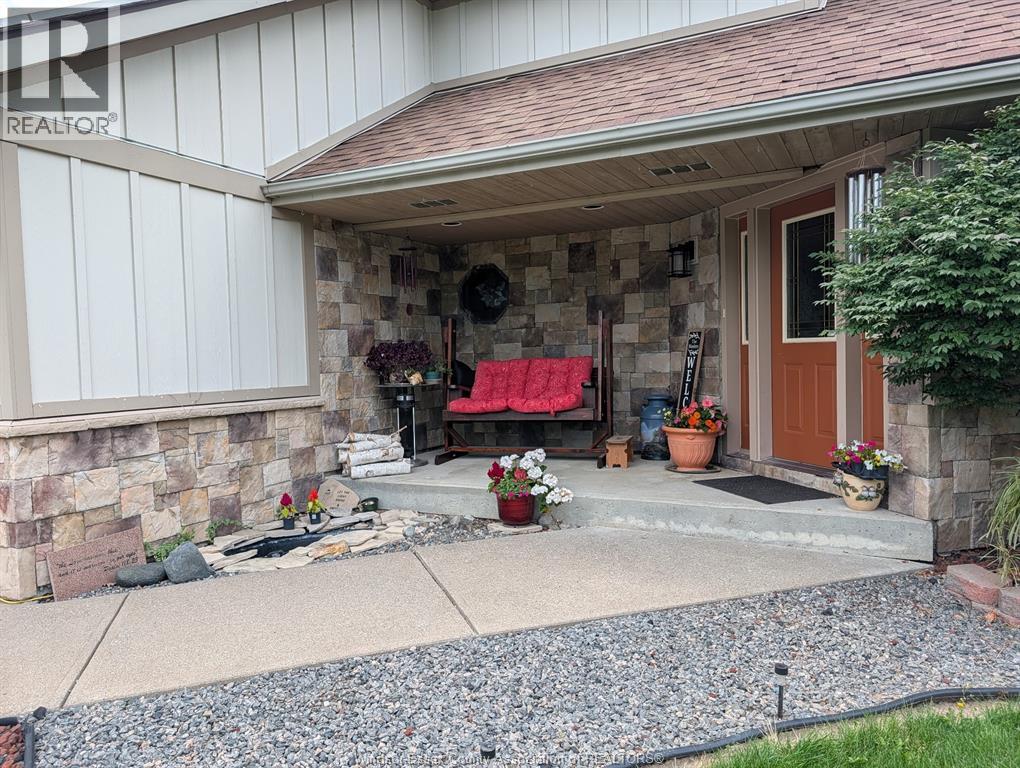 5975 Malden, Maidstone, Ontario  N0R 1K0 - Photo 3 - 26015497