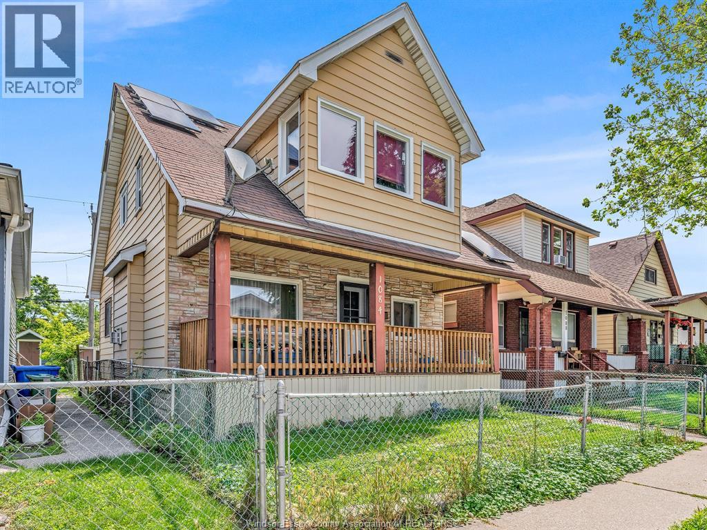 1084 Hickory, Windsor, Ontario  N8Y 3S1 - Photo 1 - 26015490