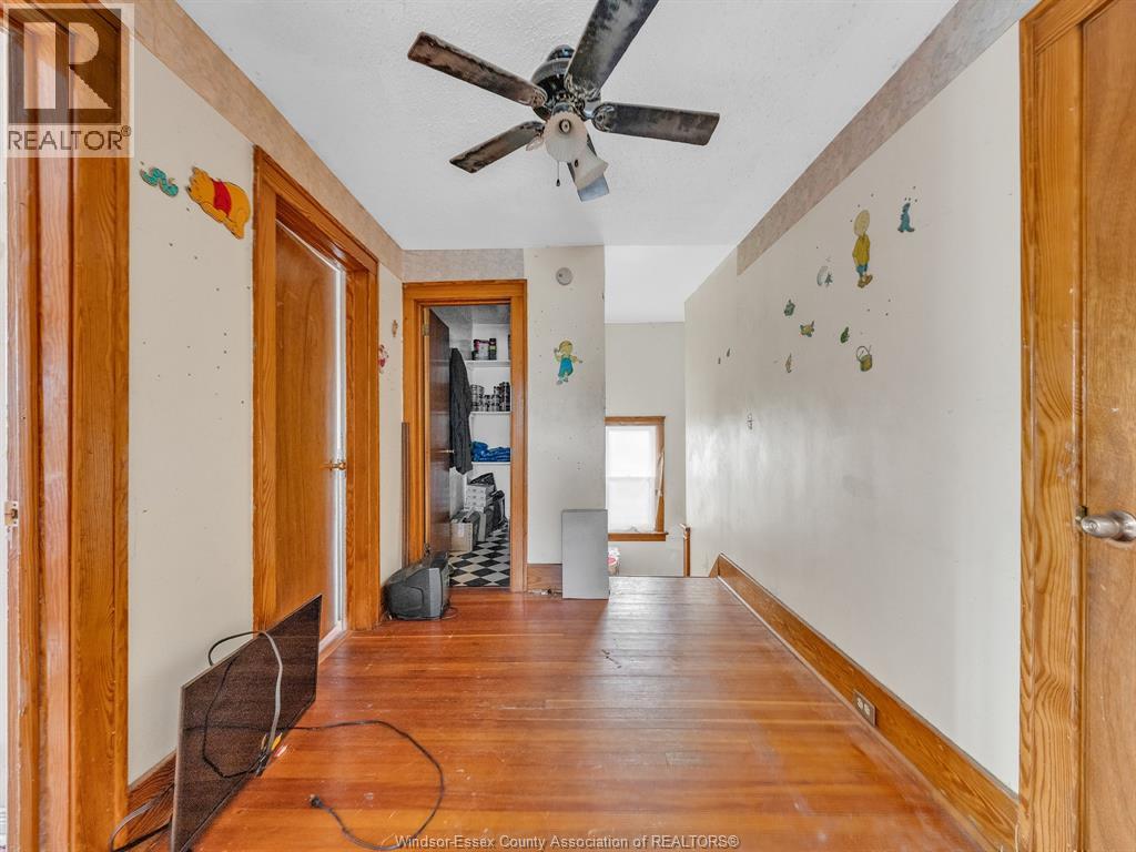 1084 Hickory, Windsor, Ontario  N8Y 3S1 - Photo 14 - 26015490