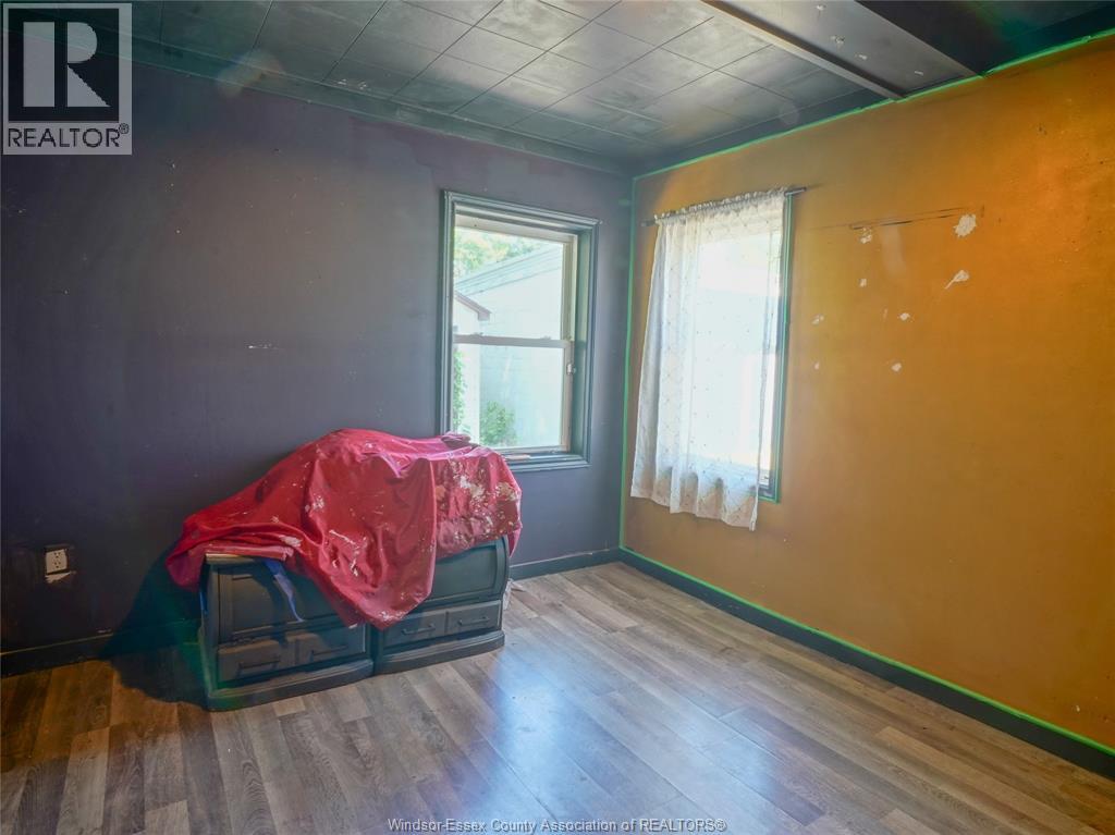 16 Mcnaughton Avenue, Wallaceburg, Ontario  N8A 1R8 - Photo 14 - 26015494