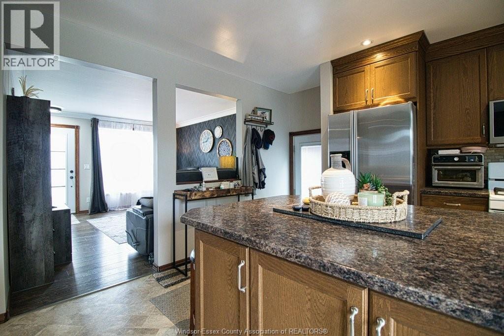 94 Canal Street, Tilbury, Ontario  N0P 2L0 - Photo 7 - 26015356