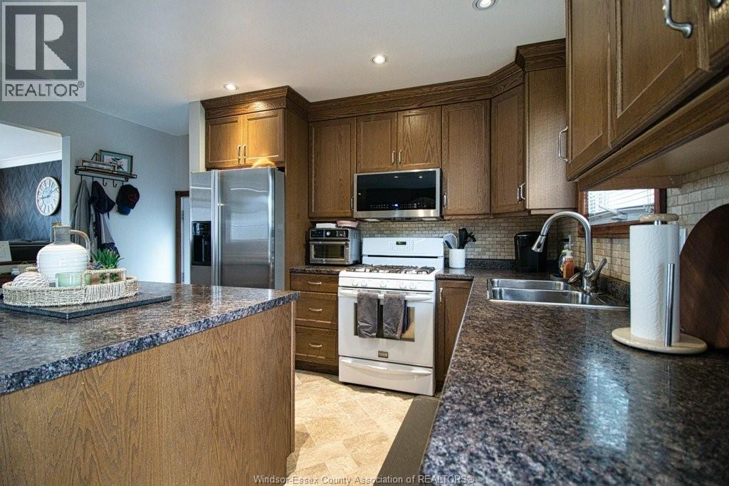 94 Canal Street, Tilbury, Ontario  N0P 2L0 - Photo 9 - 26015356