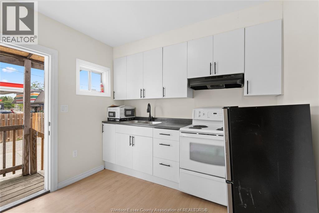 939 Wyandotte Street East, Windsor, Ontario  N9A 3K1 - Photo 12 - 26015521