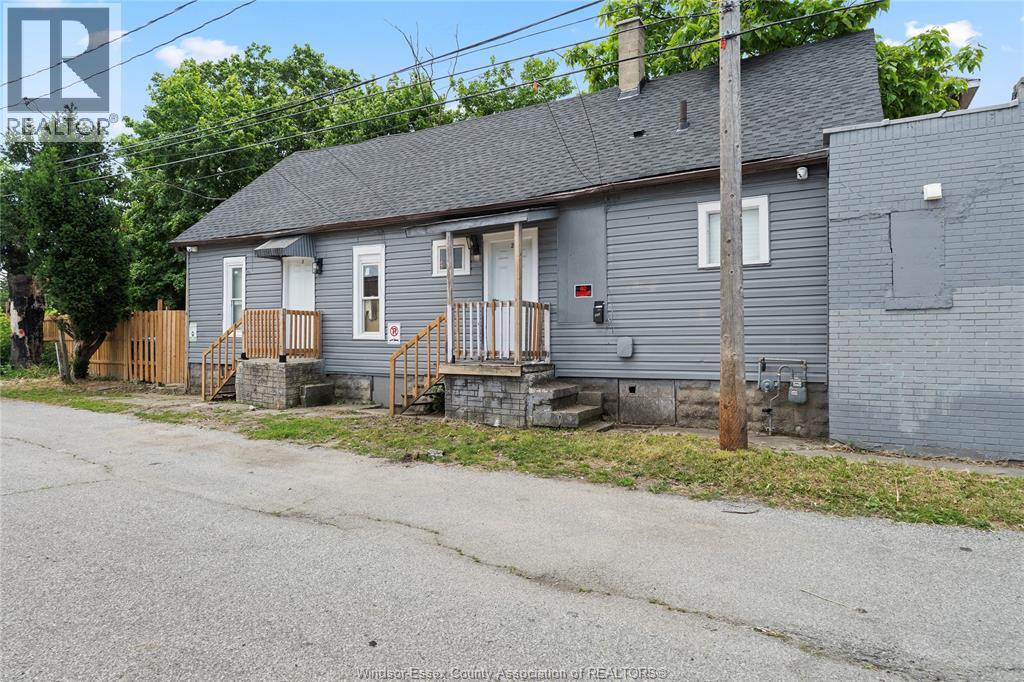939 Wyandotte Street East, Windsor, Ontario  N9A 3K1 - Photo 28 - 26015521