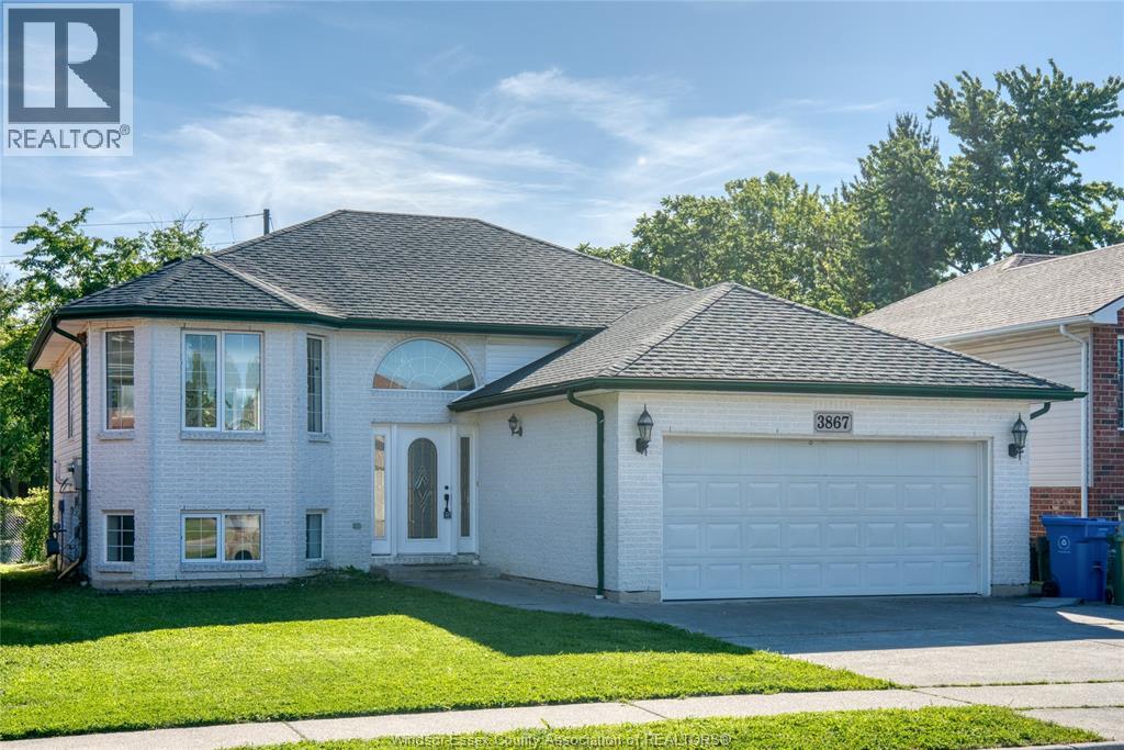 3867 Clara Avenue, Windsor, Ontario  N9E 4X6 - Photo 2 - 26015500