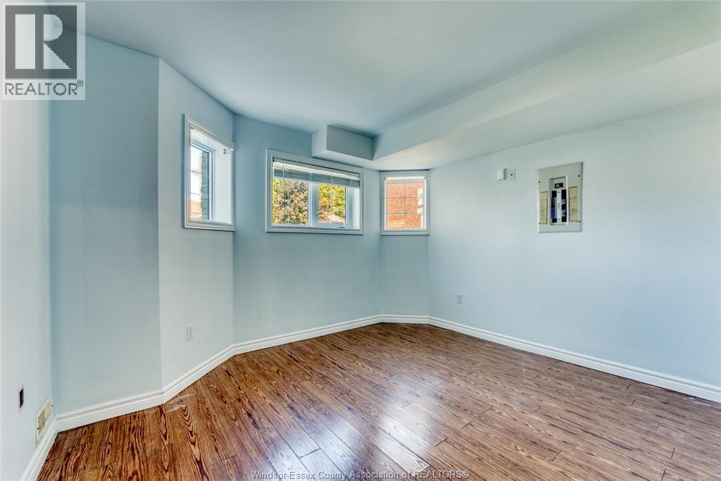 3867 Clara Avenue, Windsor, Ontario  N9E 4X6 - Photo 34 - 26015500
