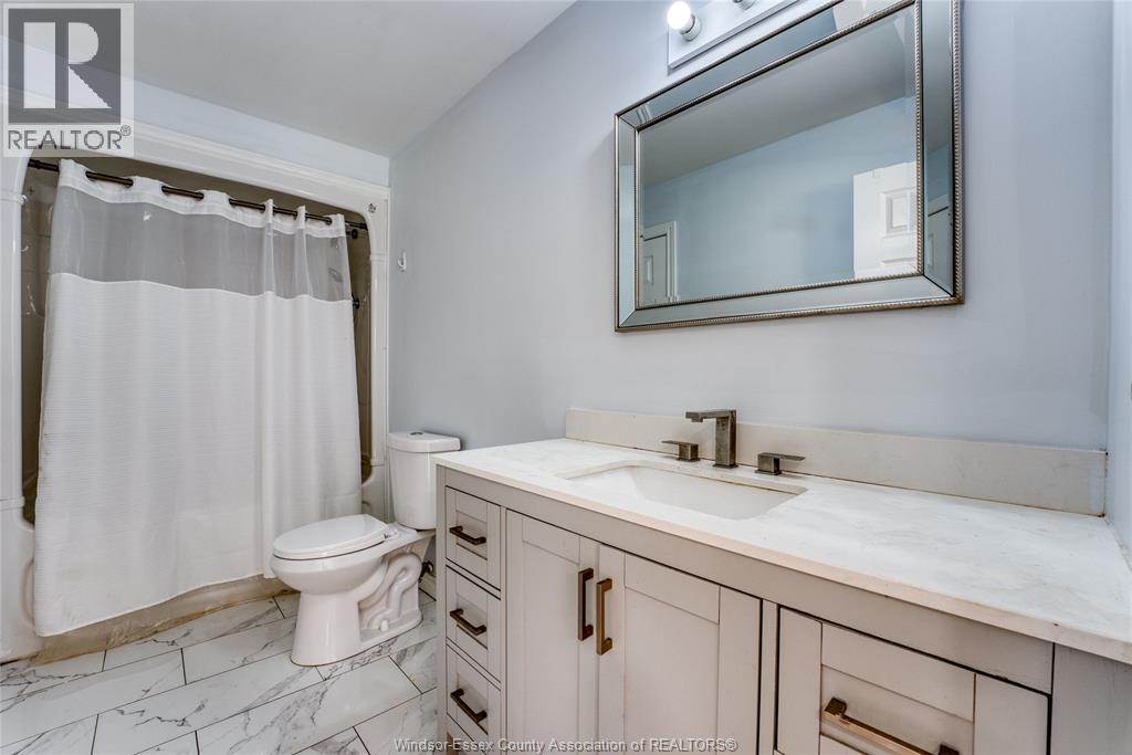 3867 Clara Avenue, Windsor, Ontario  N9E 4X6 - Photo 38 - 26015500