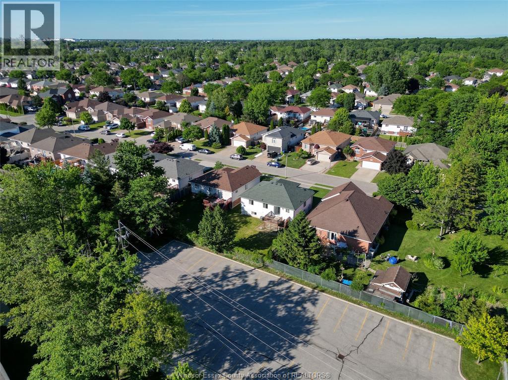 3867 Clara Avenue, Windsor, Ontario  N9E 4X6 - Photo 45 - 26015500