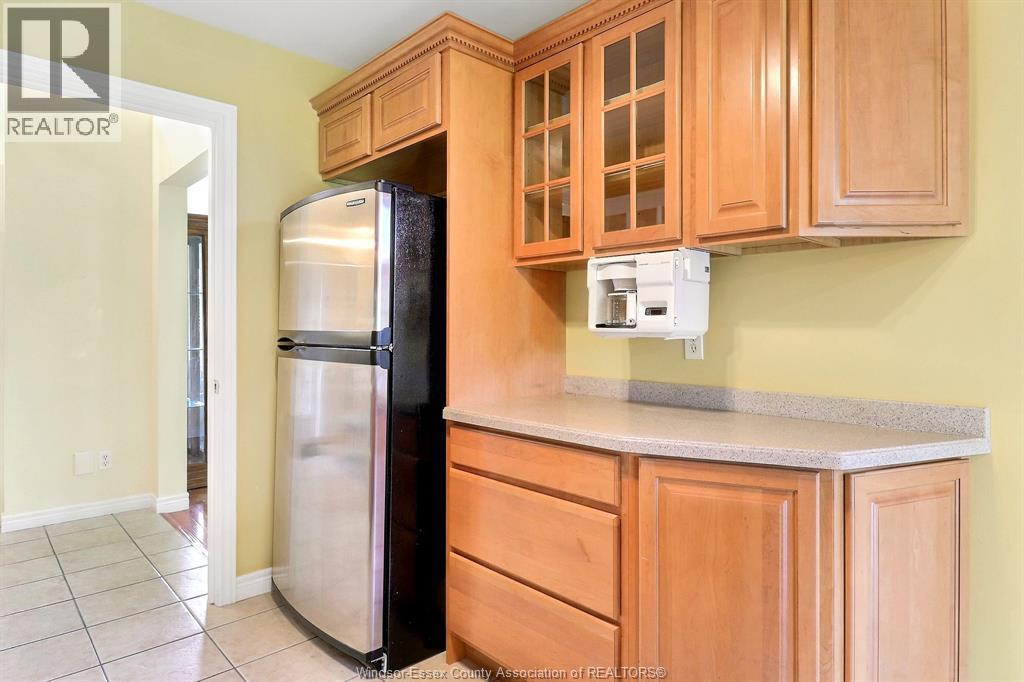 1099 Imperial Crescent, Windsor, Ontario  N9G 2T4 - Photo 19 - 26015483