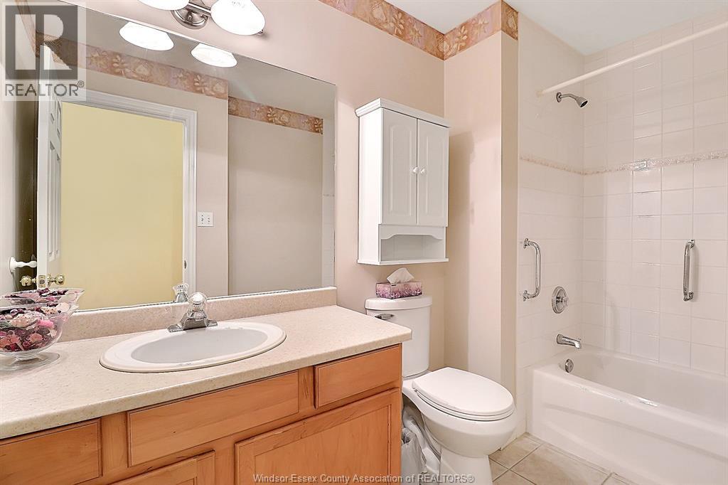 1099 Imperial Crescent, Windsor, Ontario  N9G 2T4 - Photo 25 - 26015483