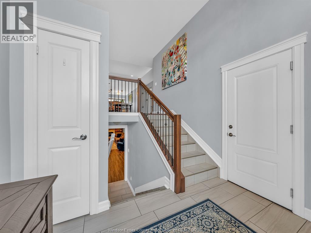 11944 Thistledown, Windsor, Ontario  N8P 0B7 - Photo 5 - 26015538