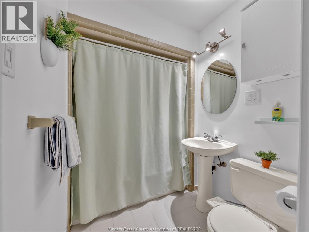 2174 Forest Avenue, Windsor, Ontario  N8W 2G5 - Photo 18 - 26015496