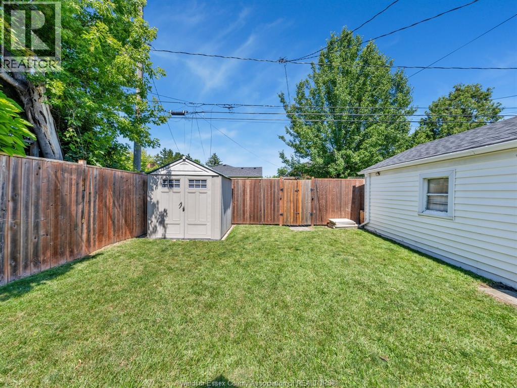 2174 Forest Avenue, Windsor, Ontario  N8W 2G5 - Photo 35 - 26015496